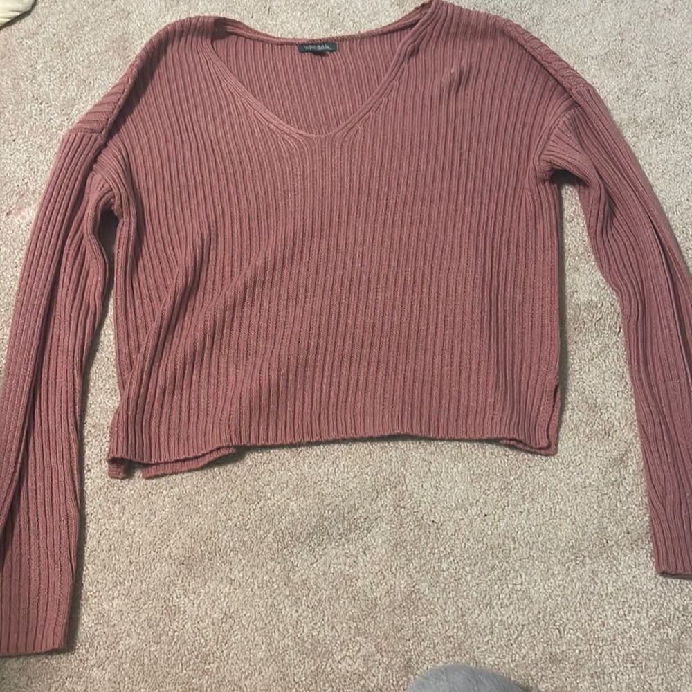 pink sweater